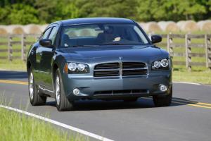 Dodge Charger SXT 2006 года